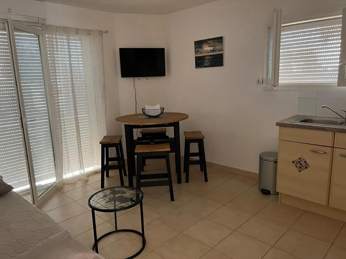 Plein Sud, bel appartement 20 mètres de la plage la Capte Hyères